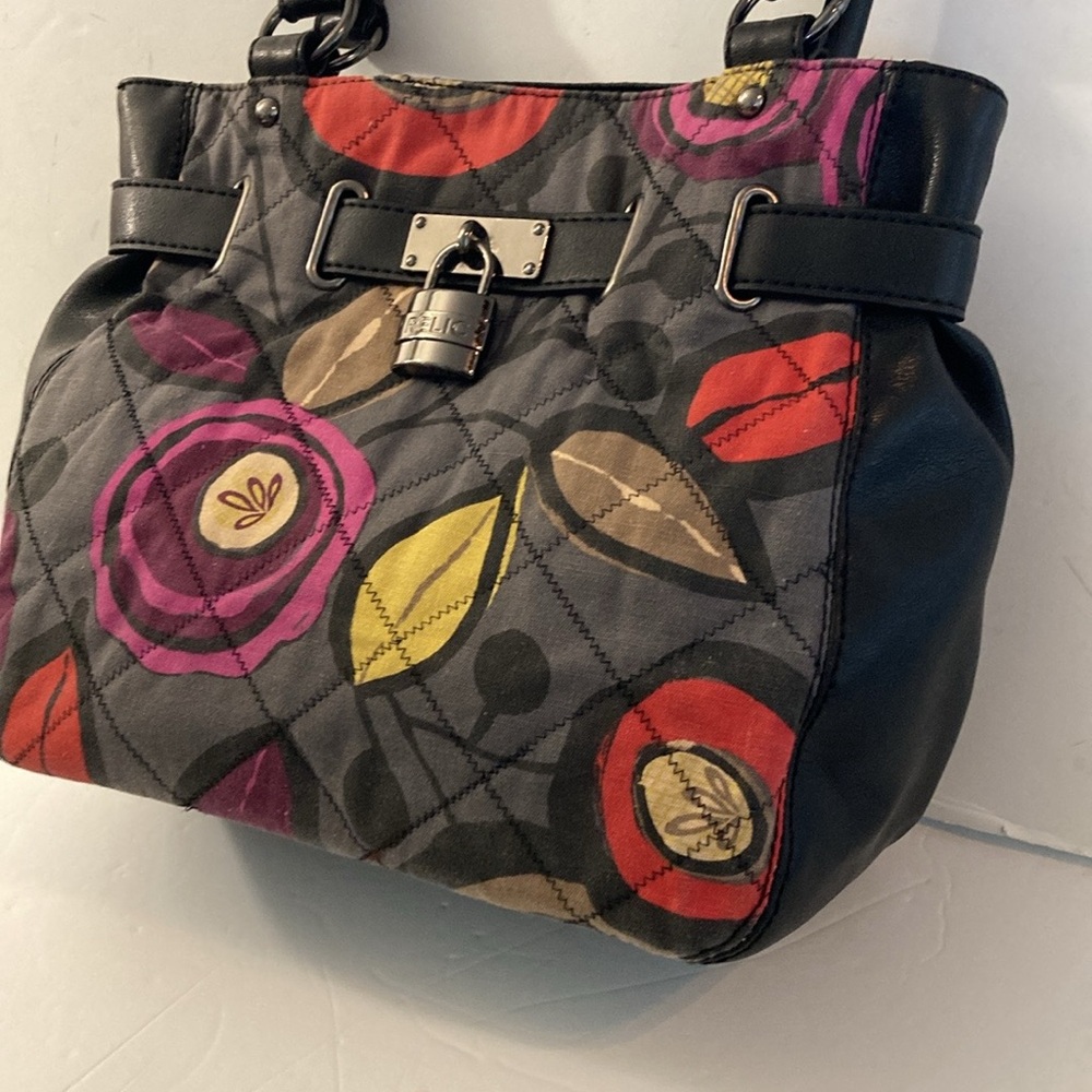 Relic Quilted Shoulder Bag purse Black Multicolor Floral purple interior - Picture 3 of 13
